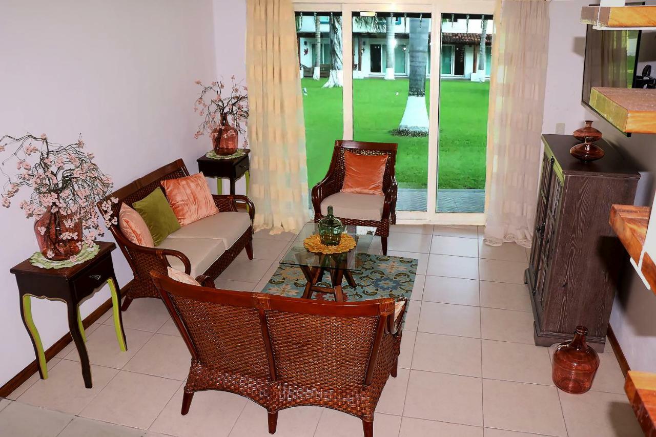 Exclusiva Villa En La Zona Hotelera De Ixtapa_Zihuatanejo Икстапа Экстерьер фото